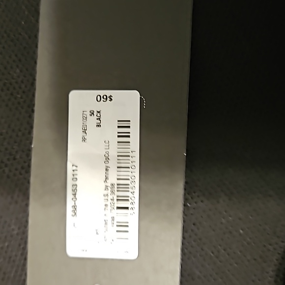 Mens Shorts - Picture 2 of 5